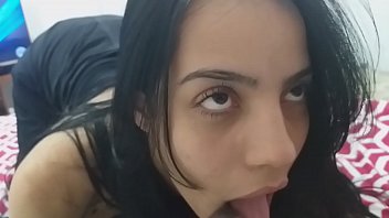 Preview 1 of Under 18 Sex - engasgando nos 23 cm do negao