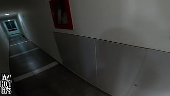 Preview 1 of Xnxx Vadikal - Tiktoker Linda despierta a su novio y &eacute_l la deja con el co&ntilde_ito lleno de leche.