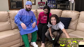Preview 3 of Grup Xxx Pur - Foot Casting Couch - Alix Avery