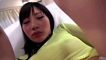 Preview 1 of Son On Sofa - 最もエロい日本人女がここにはいる 29
