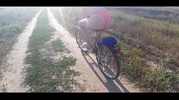 Preview 2 of Anal Girl - Leaving the beach,  the girl gets on the bike and challenges her fa. He didn&#039_t stop to think and sucked them.