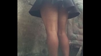 Preview 3 of Buduun Huuhen - Falda con el viento
