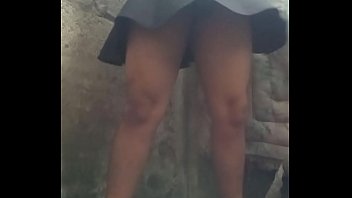 Preview 4 of Buduun Huuhen - Falda con el viento