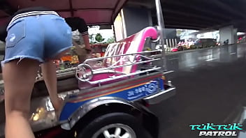 Preview 2 of Dubai Xx Video - Cute amateur Thai girl fucked by 1st white cock and loves every thrust of it