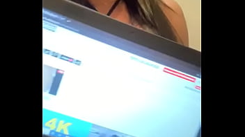 Preview 3 of Piss Mfx - V&iacute_deo de verifica&ccedil_&atilde_o