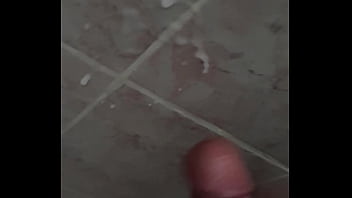 Preview 3 of Chuhby Hairy And 2 Dick - Deslechada para quien ahora