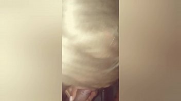 Preview 4 of Uncle Fuck Me Sleep - Mamando uber f&atilde_ do canal no carro