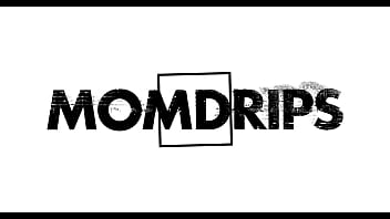 Preview 1 of Ling Wali Ladki - Cum Injection - MomDrips Trailer