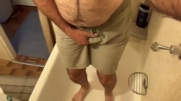 Preview 3 of Sex Wish Toy - Pipi-culotte de Gros-pisseur