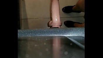 Preview 1 of Pics Solo - Travesti mexicana comiendo dildo otra vez