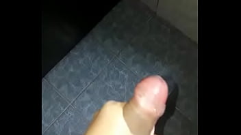 Preview 1 of Big Anal Tren - Mostrando mi pito