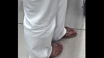 Preview 4 of Indian Dewar Bhabhi Xxx Vidio - P&eacute_s de chinelo no mercado