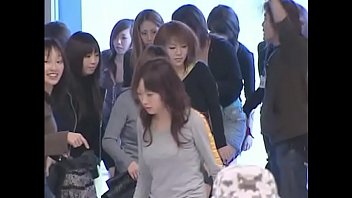 Preview 1 of Mom Moot Xxx H D Videos - sexo en grupo de 500 japoneses