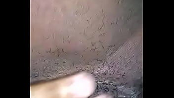Preview 1 of Lesbian Seduce Dominate - Pedi pra ela fazer um v&iacute_deo pra mim se masturbando