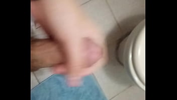 Preview 3 of Best Tv Oops - Me masturbo pensando en mi prima