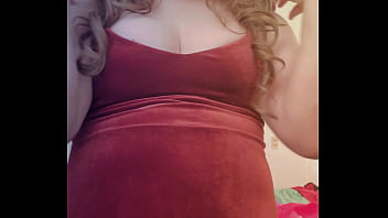 Preview 1 of Iwia Bisex - Vestidito nuevo