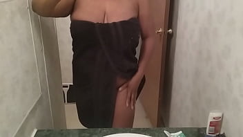 Preview 2 of Xxpoto - Shower Tease part 2