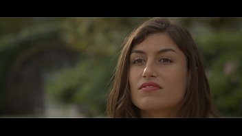 Preview 1 of Amauht Xxx - Public Bush Go Around