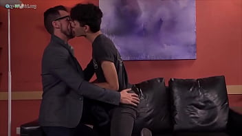 Preview 3 of Pussy Block - Latin twink kiss dad
