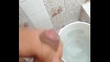 Preview 3 of Odisha Sex Scandal - Paja en mi ducha