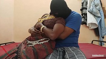Preview 2 of Granpa Hard - टैक्सी ड्राइवर ने चोद कर संतुष्ट किया