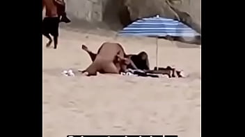 Preview 2 of Amilia Swallows - Nao praia do meco