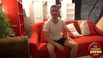 Preview 4 of Xhamster Vietnam - PIETRINO un nuevo actor de la casa porno