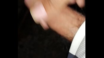 Preview 1 of Ivu Ketiduran - Me pajeo en publico vias del tren