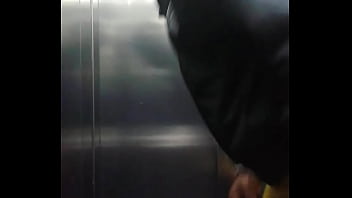 Preview 4 of Brastysis - Exibiconistars no elevador