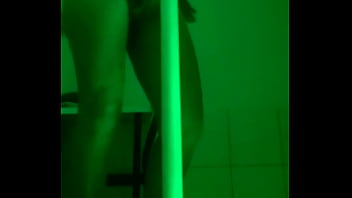 Preview 2 of Xxx Marahti Video Full Hd - Esfregando a buceta no ferro ,  @flavinhafreitas