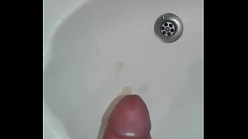 Preview 3 of Brazzer Doucter Sex - Paja en ba&ntilde_o