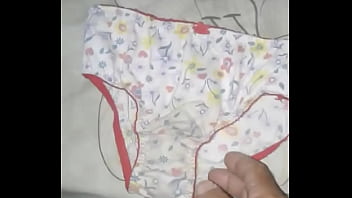 Preview 1 of Xxxxxxxxxxxccc - q ponheta delicia delicia de calcinha