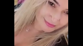 Preview 2 of Beauty Teen Sucking - PAMELITA MILF COLOMBIANA 122