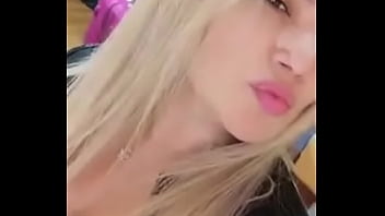 Preview 1 of Beauty Teen Sucking - PAMELITA MILF COLOMBIANA 122