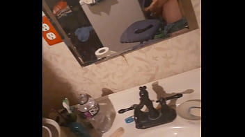 Preview 3 of Solo Bathroom - Call out