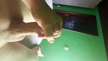 Preview 2 of Bbw Dick - Novinho gozando cdzinha e trans entrar em contato