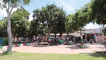 Preview 1 of Saba Qamar Xexy Video - El famoso parque de los enamorados de la ciudad de Barranquilla sitios emblem&aacute_ticos.