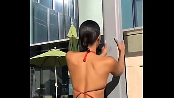 Preview 3 of Biggest Longest Cocks - Instagram Model @pattycakegurls twerks till her pussy pops out on instagram live