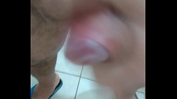 Preview 1 of Big Ass Blond Teacher - Antes de ba&ntilde_arme me masturbo