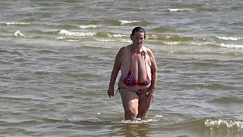 Preview 1 of Rare Video Jade Pee Minute - Beach Rebel Titty Breaker