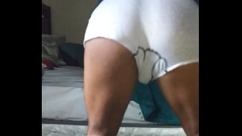 Preview 3 of Japnis Full Porn Vedio - Lightskin teen twerking