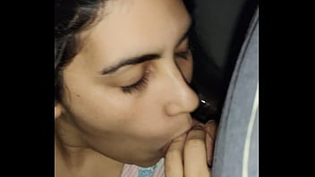 Preview 2 of Yami Sex Porn - Mamada de la putita de m&iacute_ primita