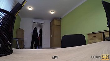 Preview 1 of Ava Addam Gang Bang Porn - LOAN4K. Los impuestos a los clientes son muy altos,  entonces &iquest_por qu&eacute_ el