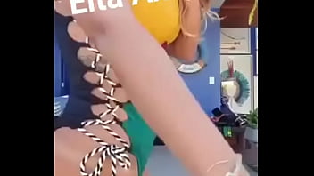 Preview 1 of Nikolet Shya - Anitta Bucetuda