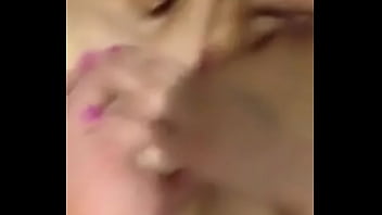 Preview 2 of Femdoom Pee - 朋友的老婆有点害羞