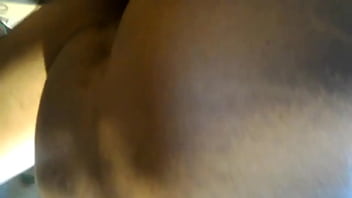Preview 4 of Intruderrorry Towel Tease - Maduro de Grindr me coge 2