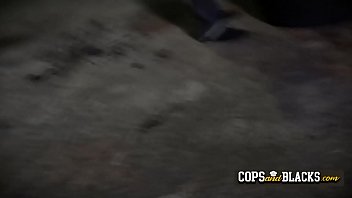 Preview 2 of Kashir Girl - Black stud is licking a MILF&#039_s cunt in a back alley after being arrested!