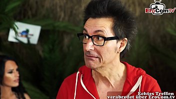 Preview 2 of Coffesex - Deutsches Sex Spiel im Fernsehen Dschungelcamp Pervers