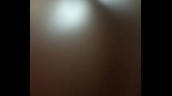 Preview 1 of Poorno Peruqno - safada gozada enquanto corno trabalha