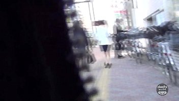 Preview 2 of Littel Girl And Mom - 日本偷窥视频